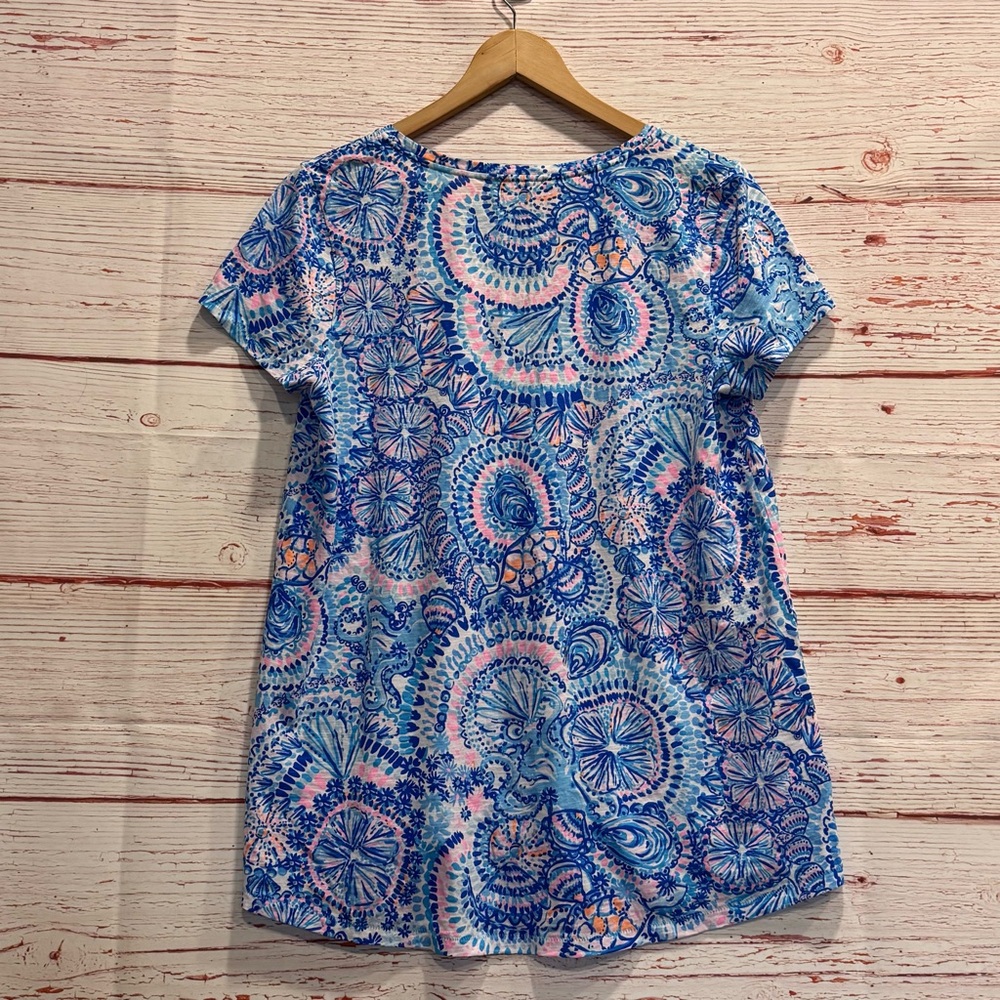 Lilly Pulitzer Etta V Nack Top in Blue Grotto Commotion In The Ocean Sz L - Picture 9 of 10